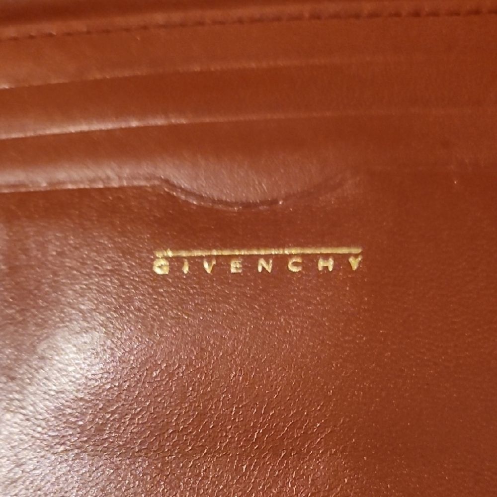 Givenchy Tan Leather Wallet with French Kisslock - Picture 3 of 14